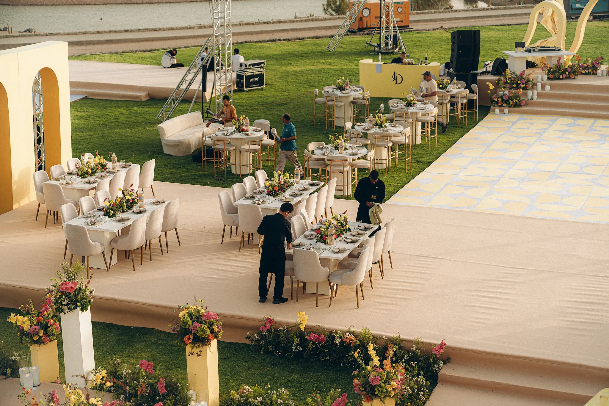 El Gouna wedding tables and dance floor beside a lagoon